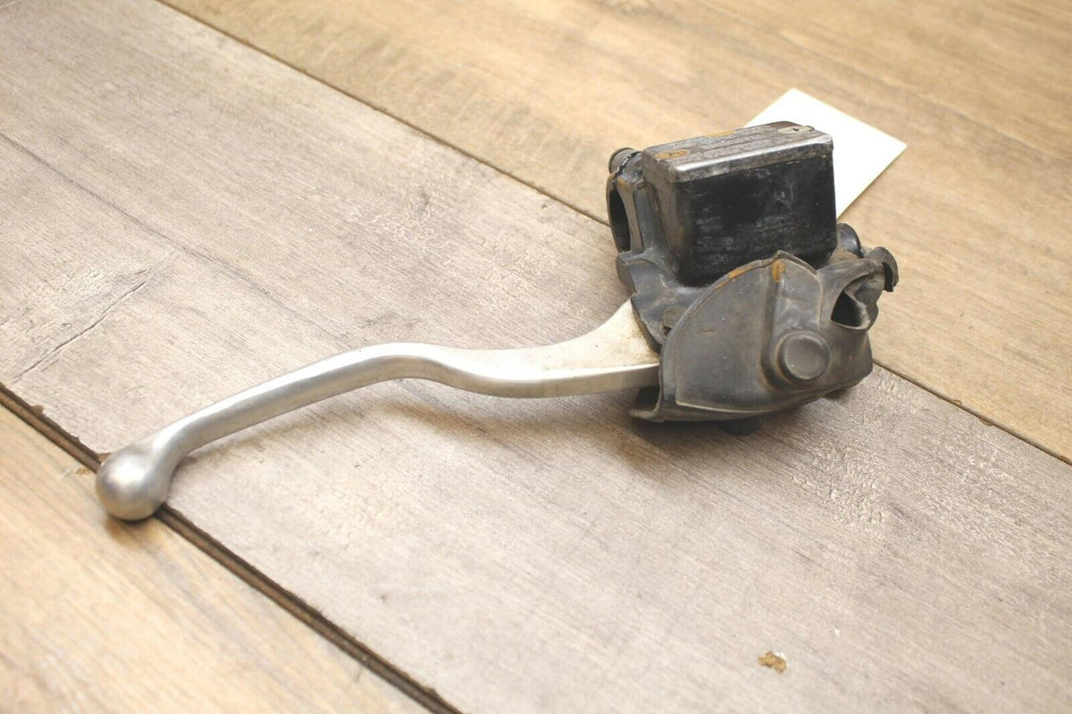 1987 Kawasaki Mojave 250 KSF250A FRONT BRAKE MASTER CYLINDER