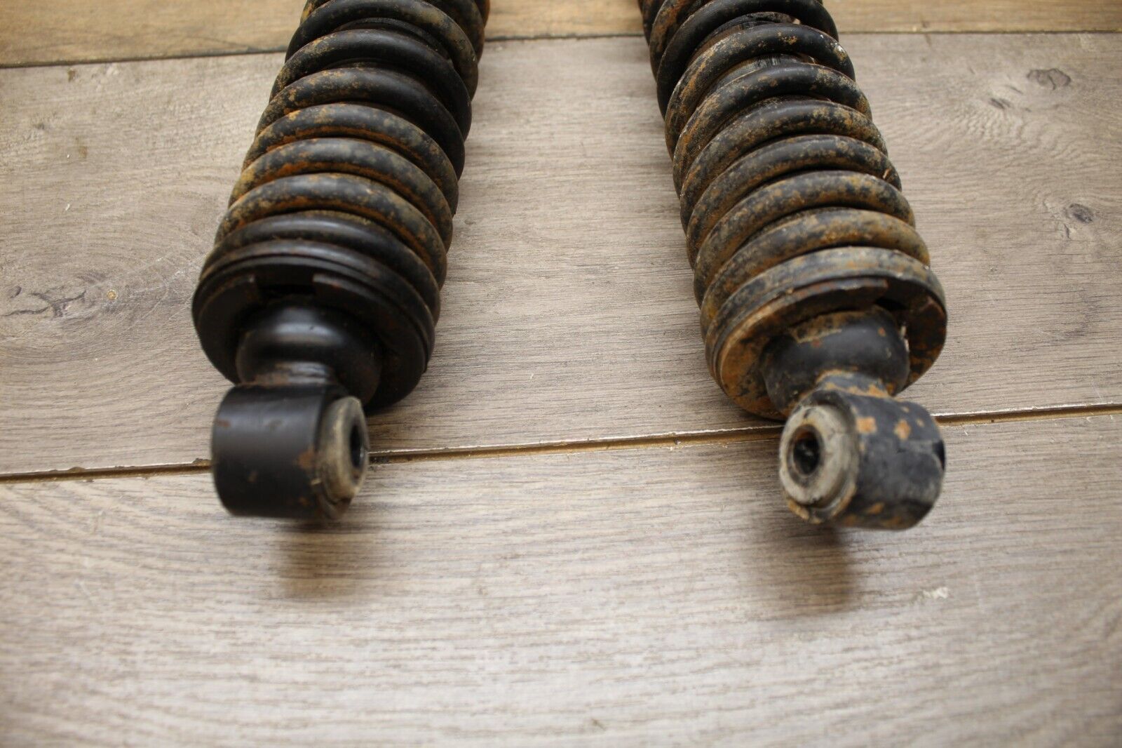 1997 Kawasaki Bayou 220 LEFT RIGHT FRONT SHOCK SUSPENSION SET