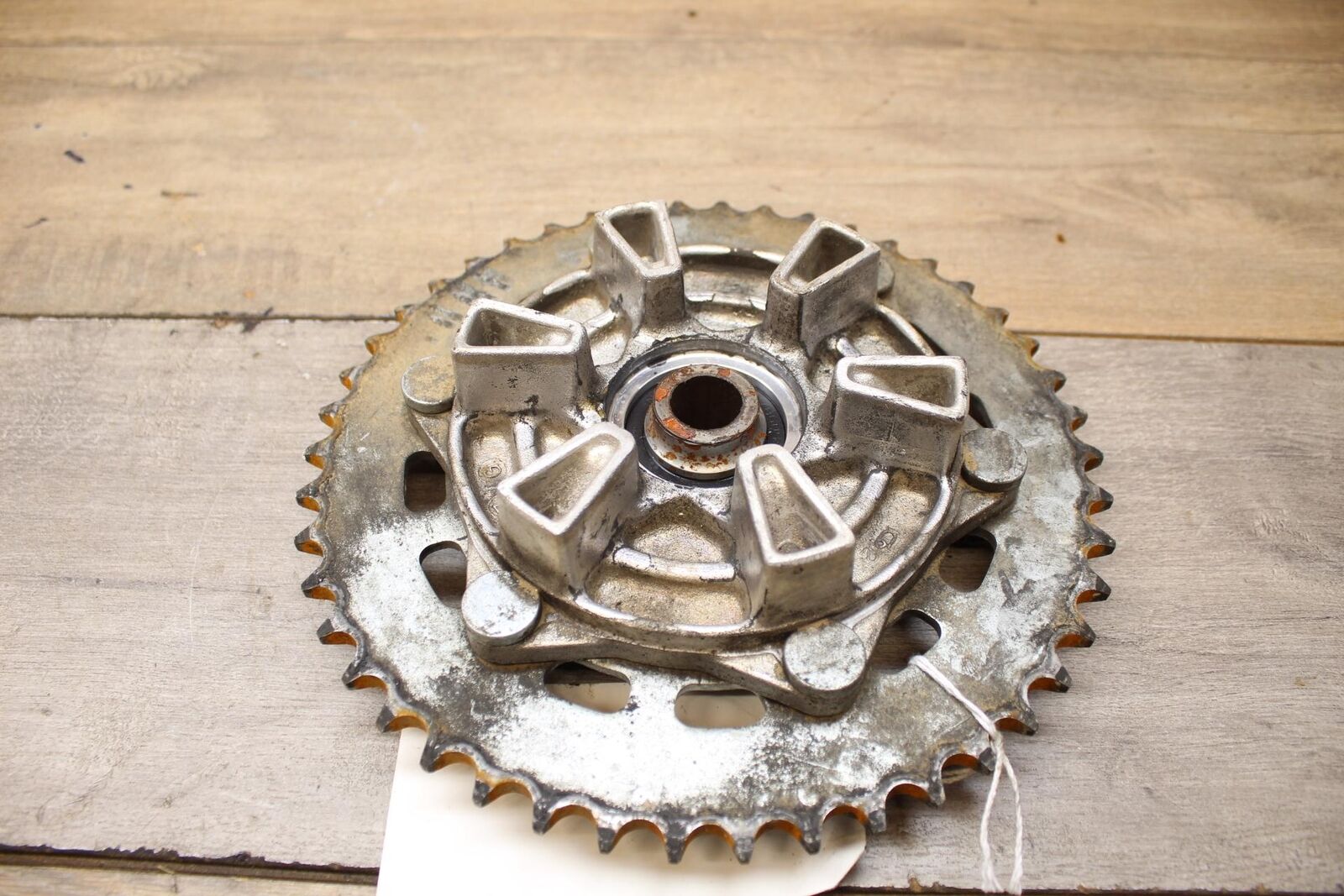 01-06 HONDA CBR600F4I REAR BACK HUB W 46T SPROCKET