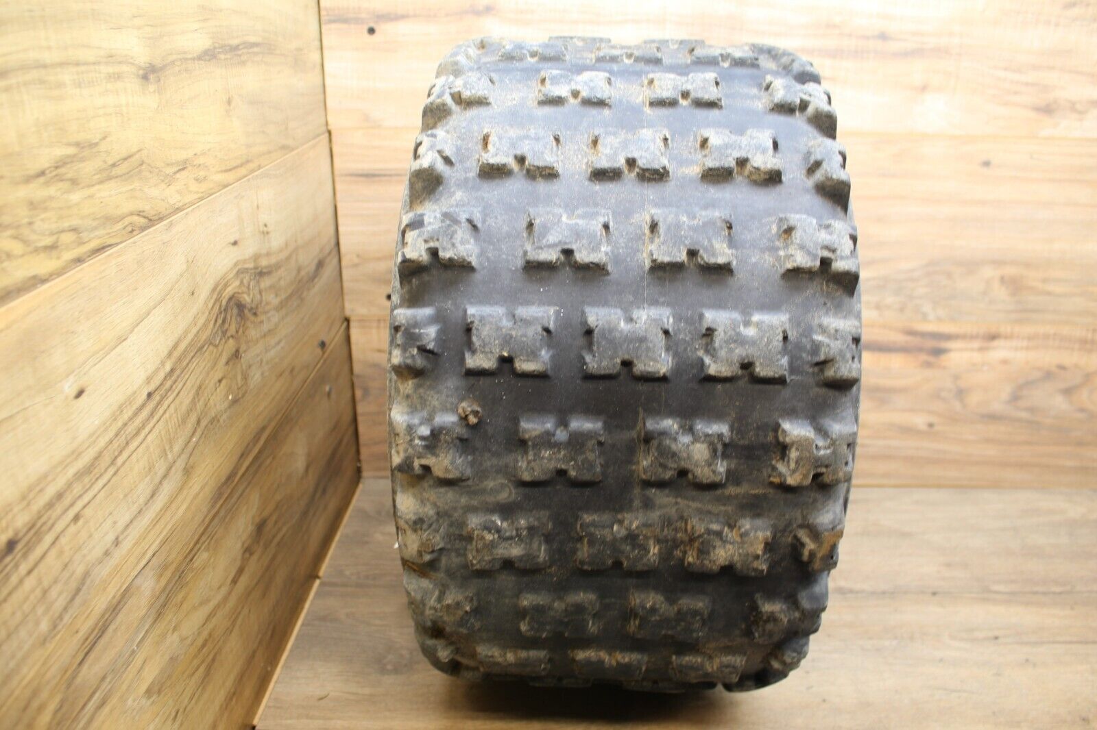 04-13 2004 Yamaha Raptor 350 YFM350 REAR BACK WHEEL ITP W USABLE TIRE