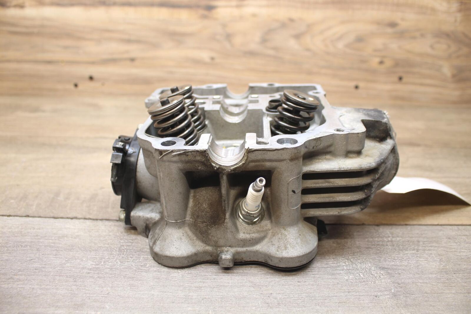 2012 12 Honda Fury VT1300 CX ENGINE TOP END CYLINDER HEAD REAR