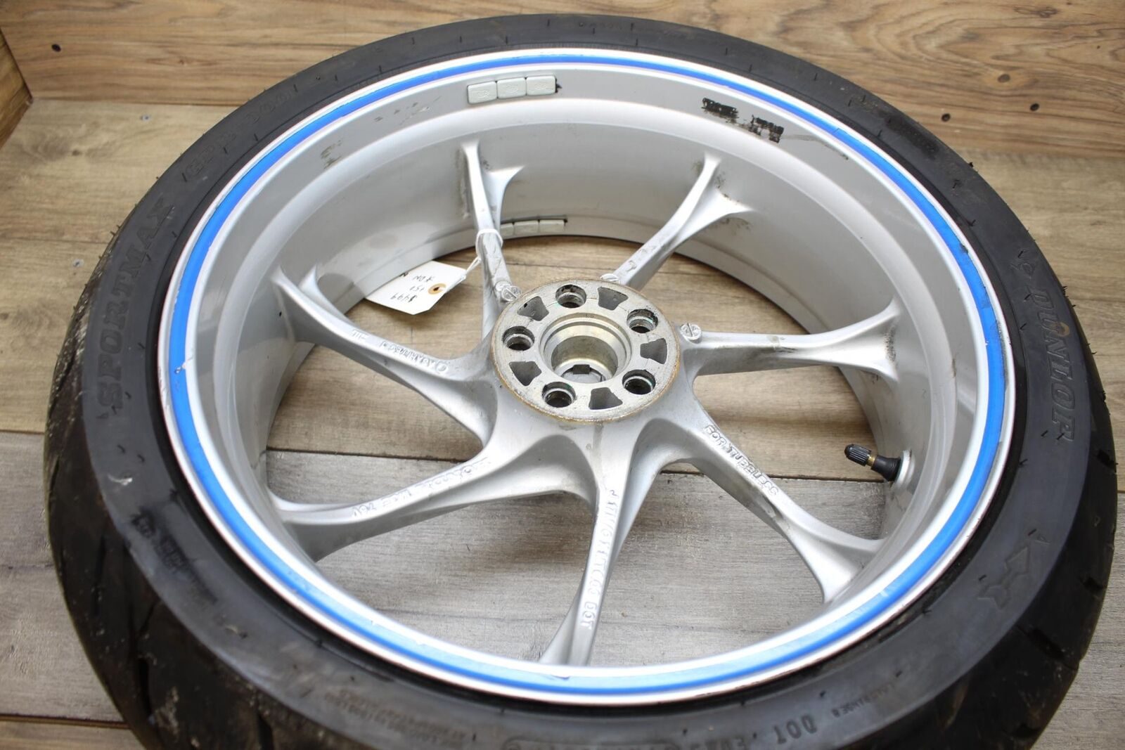 2013 Honda VFR1200F ABS DUNLOP REAR WHEEL BACK RIM W TIRE *NICE *RELISTED*