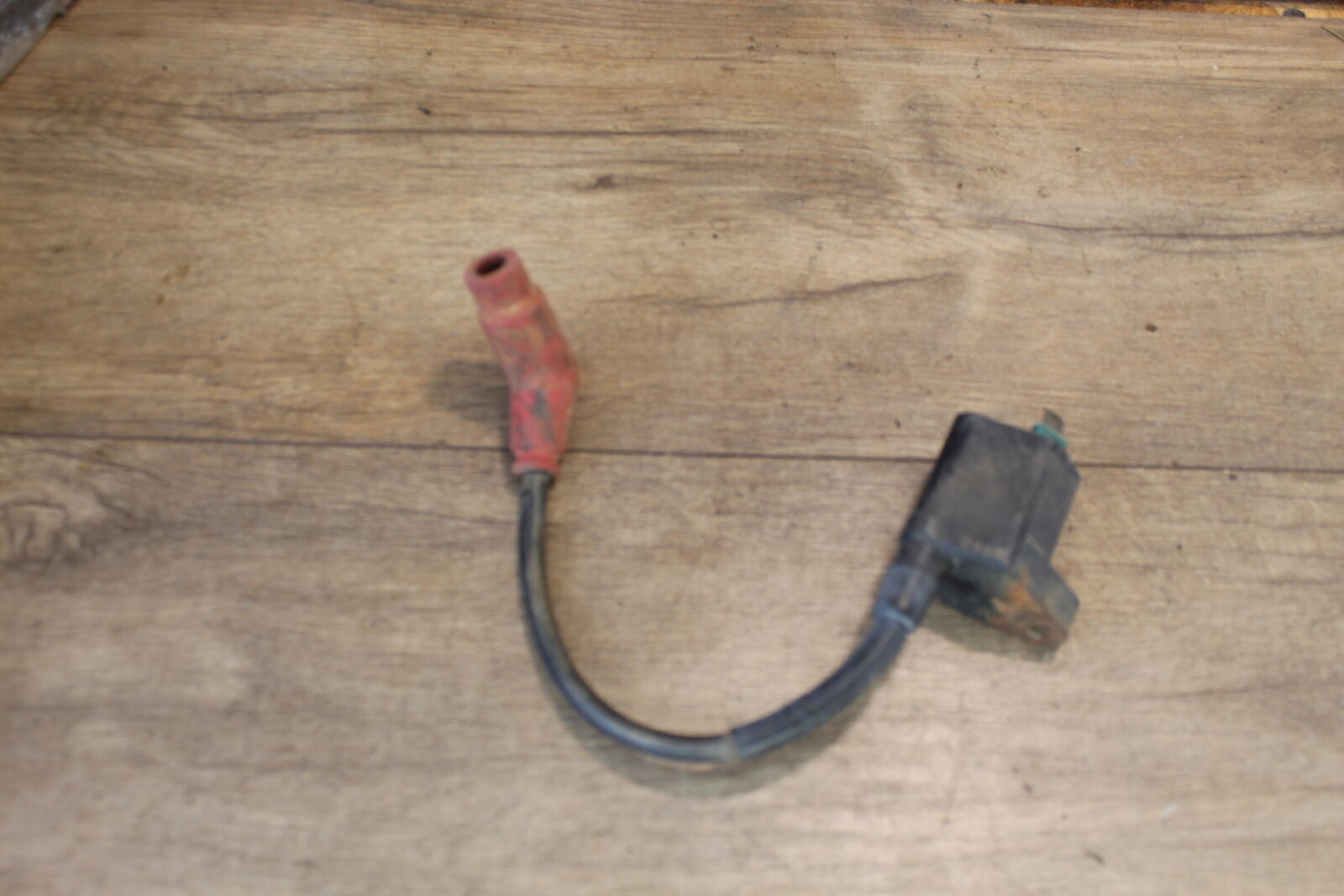 1983 HONDA ATC110 IGNITION COIL SPARK PLUG CAP 30500-958-000