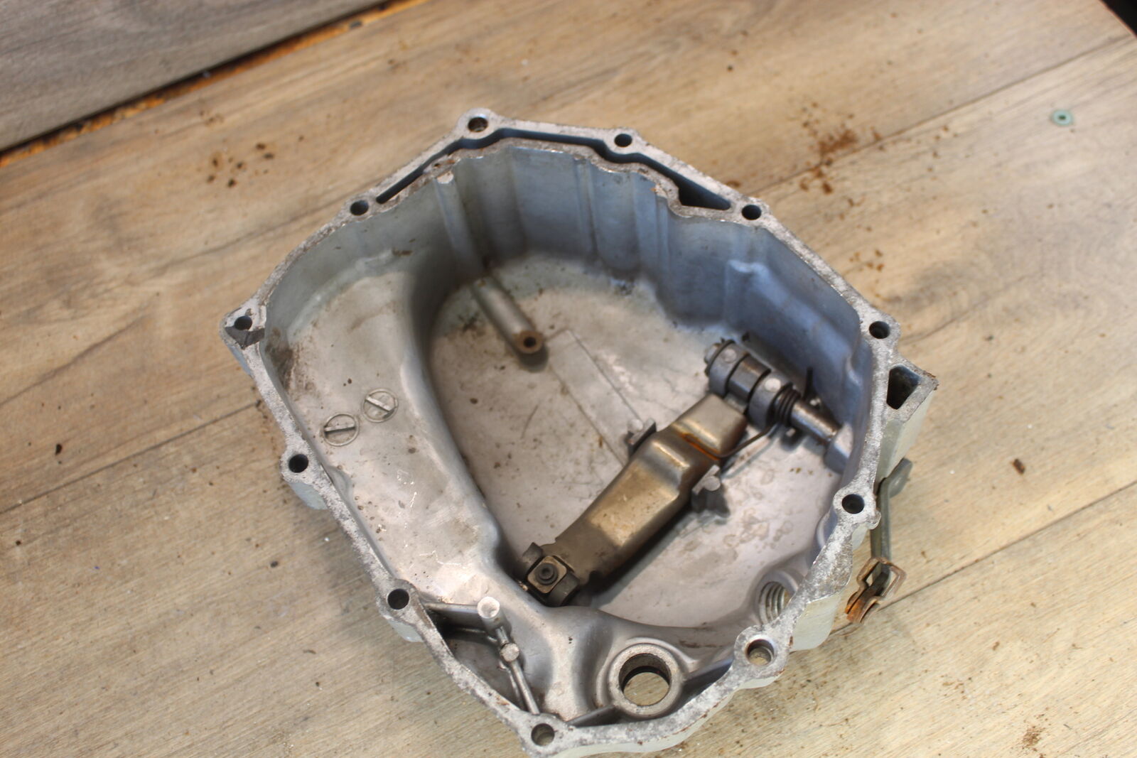 1971 HONDA CL100 SCRAMBLER ENGINE MOTOR SIDE CLUTCH COVER