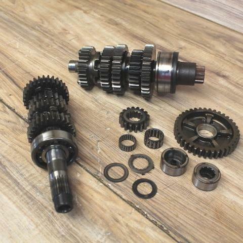 2003 Honda Interceptor 800 VFR800 ENGINE MOTOR TRANSMISSION TRANNY GEARS