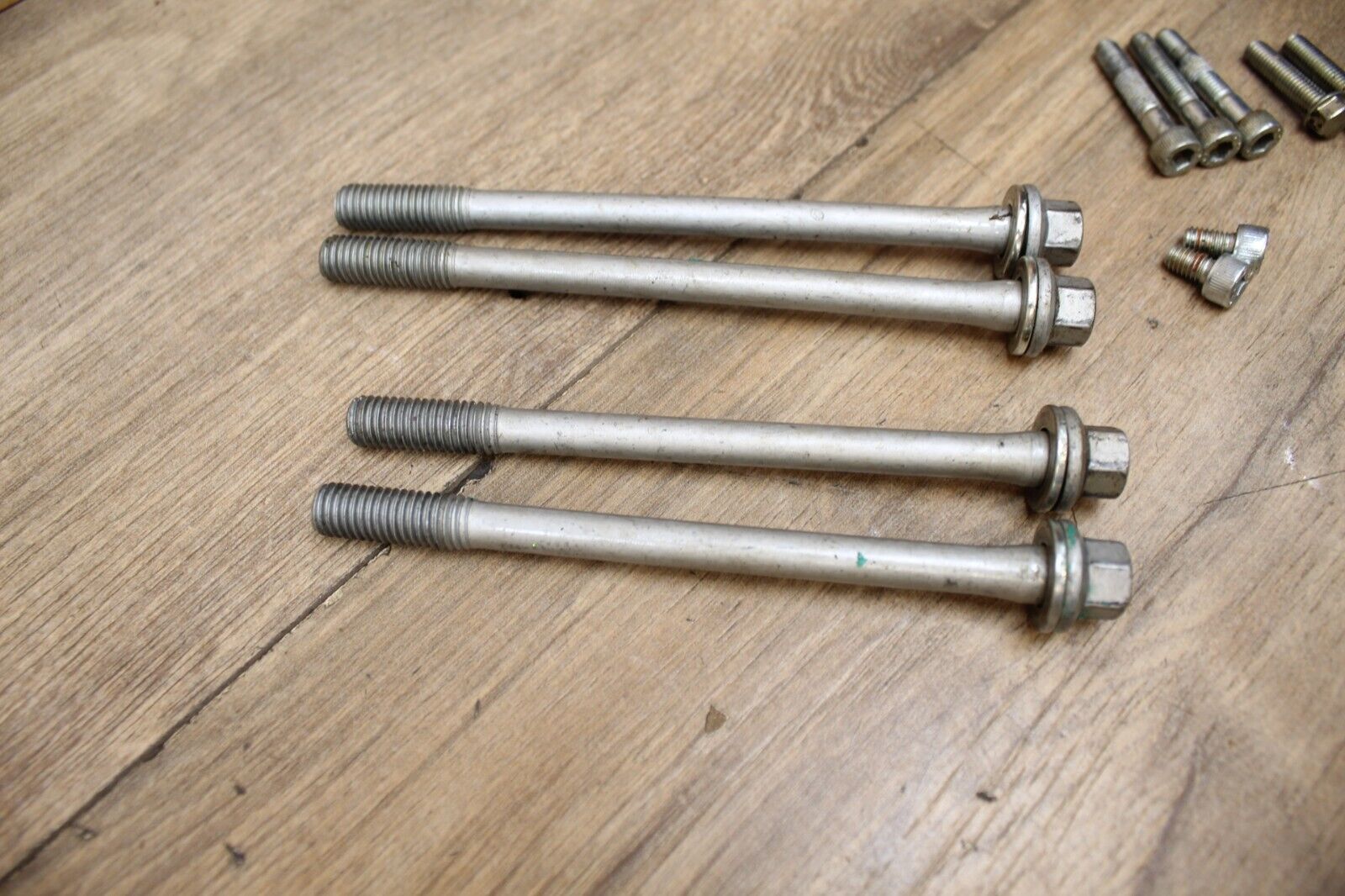 15 2015 Kawasaki KX450F KX 450 CYLINDER HEAD BOLT SET BOLTS