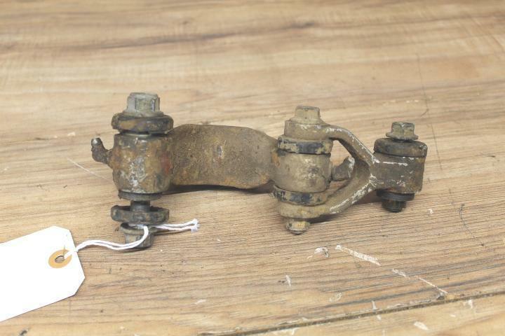 1981 Honda XR250R REAR DOGBONE SHOCK LINKAGE LINK KNUCKLE *DIRTY