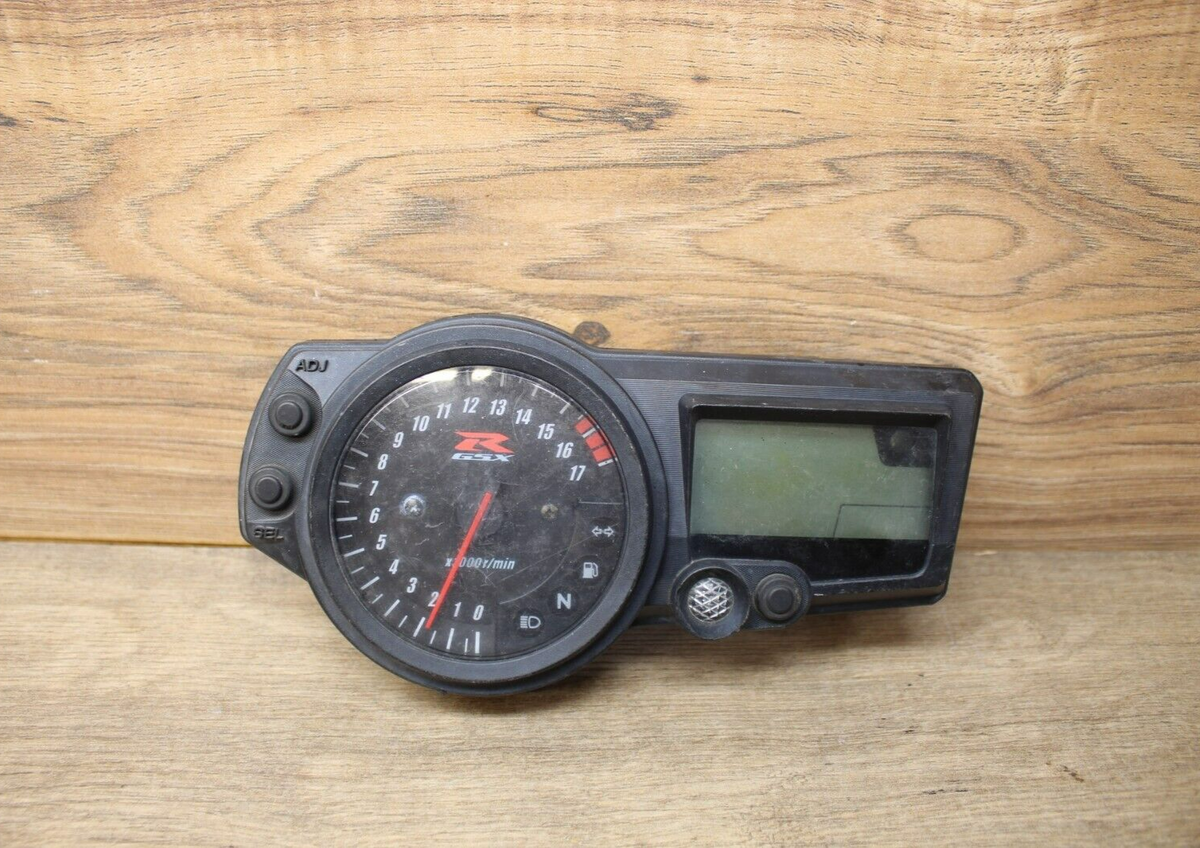 04 05 2004 Suzuki GSXR600 INSTRUMENT PANEL CLUSTER DASH GAUGE