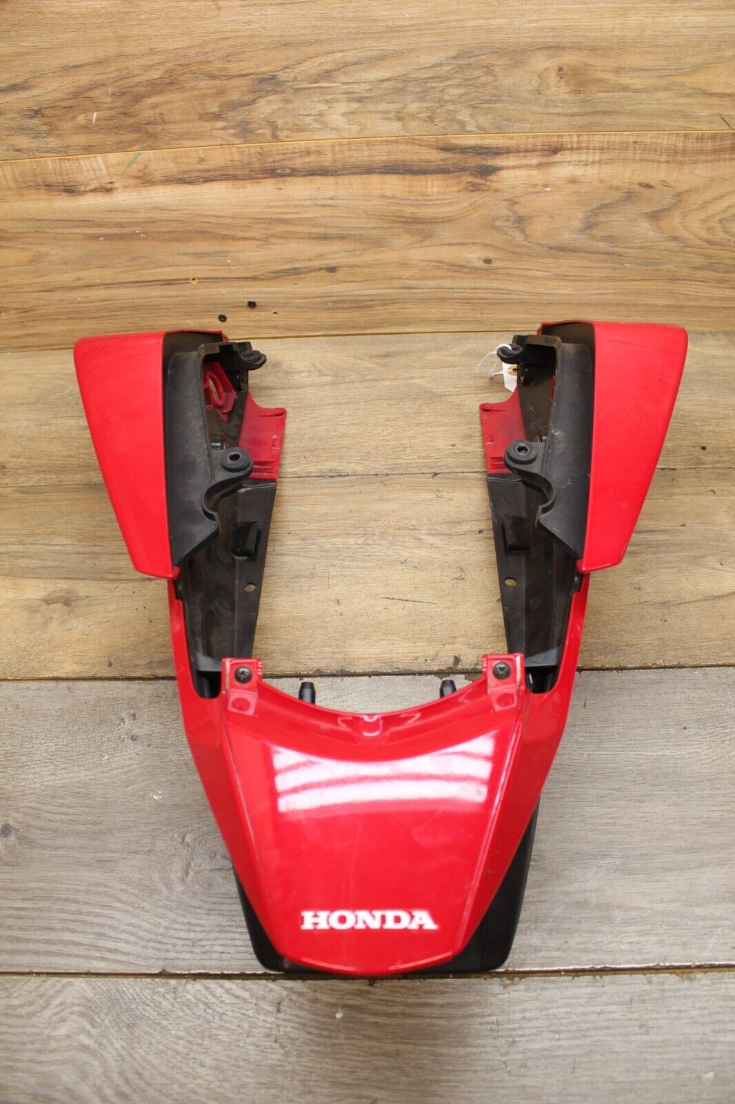 15-22 2022 22 Honda CBR300R CBR 300 Rear Tail Section w Tail Light Red *Nice