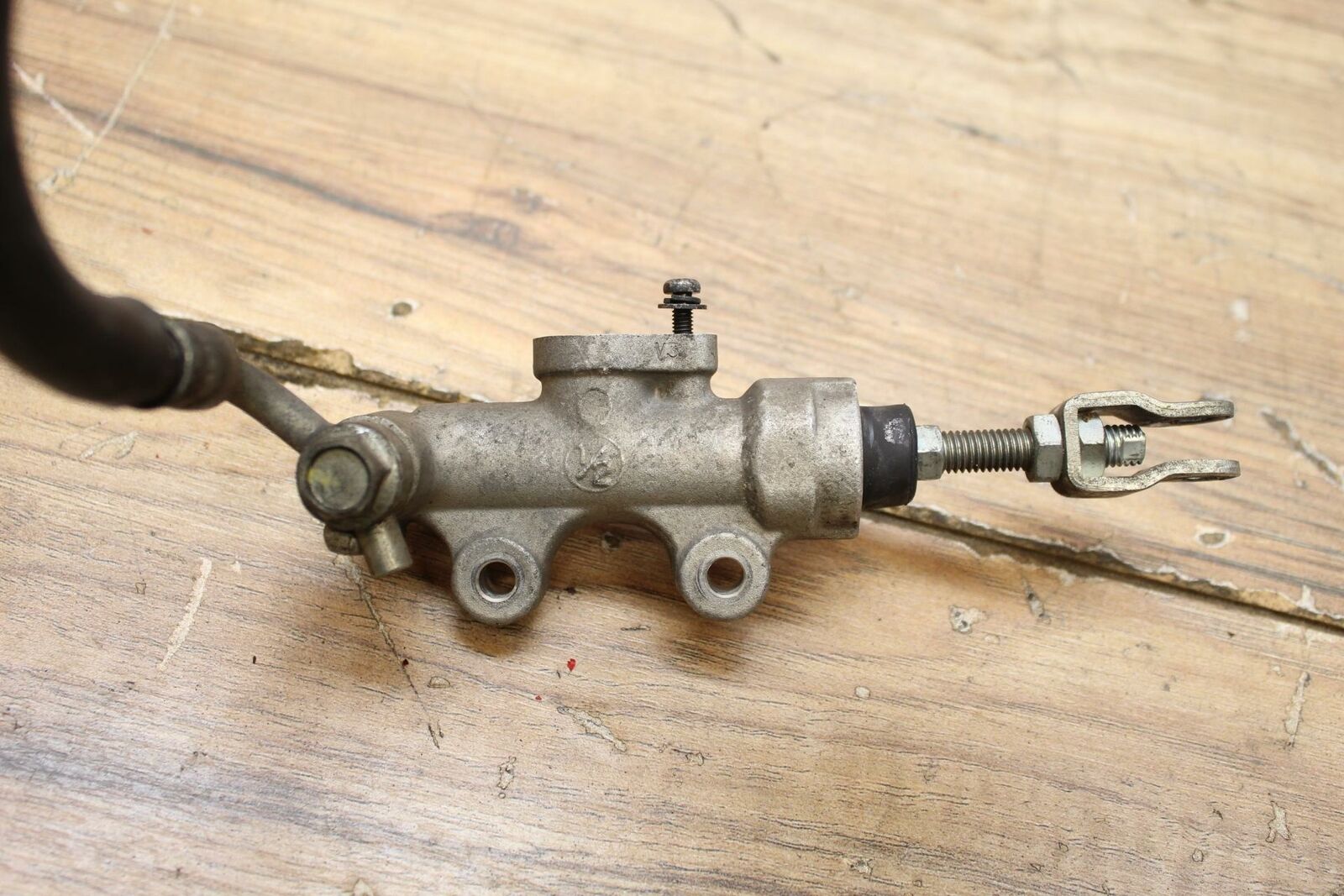 1991 Suzuki GSX1100G REAR BACK BRAKE MASTER CYLINDER