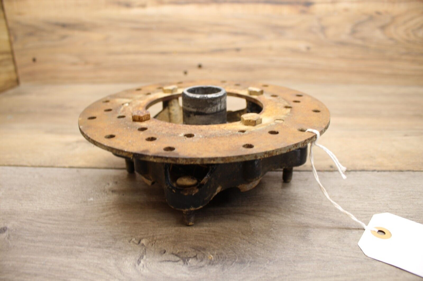 2010 Polaris Ranger 800 XP LEFT or RIGHT REAR BACK WHEEL HUB W ROTOR