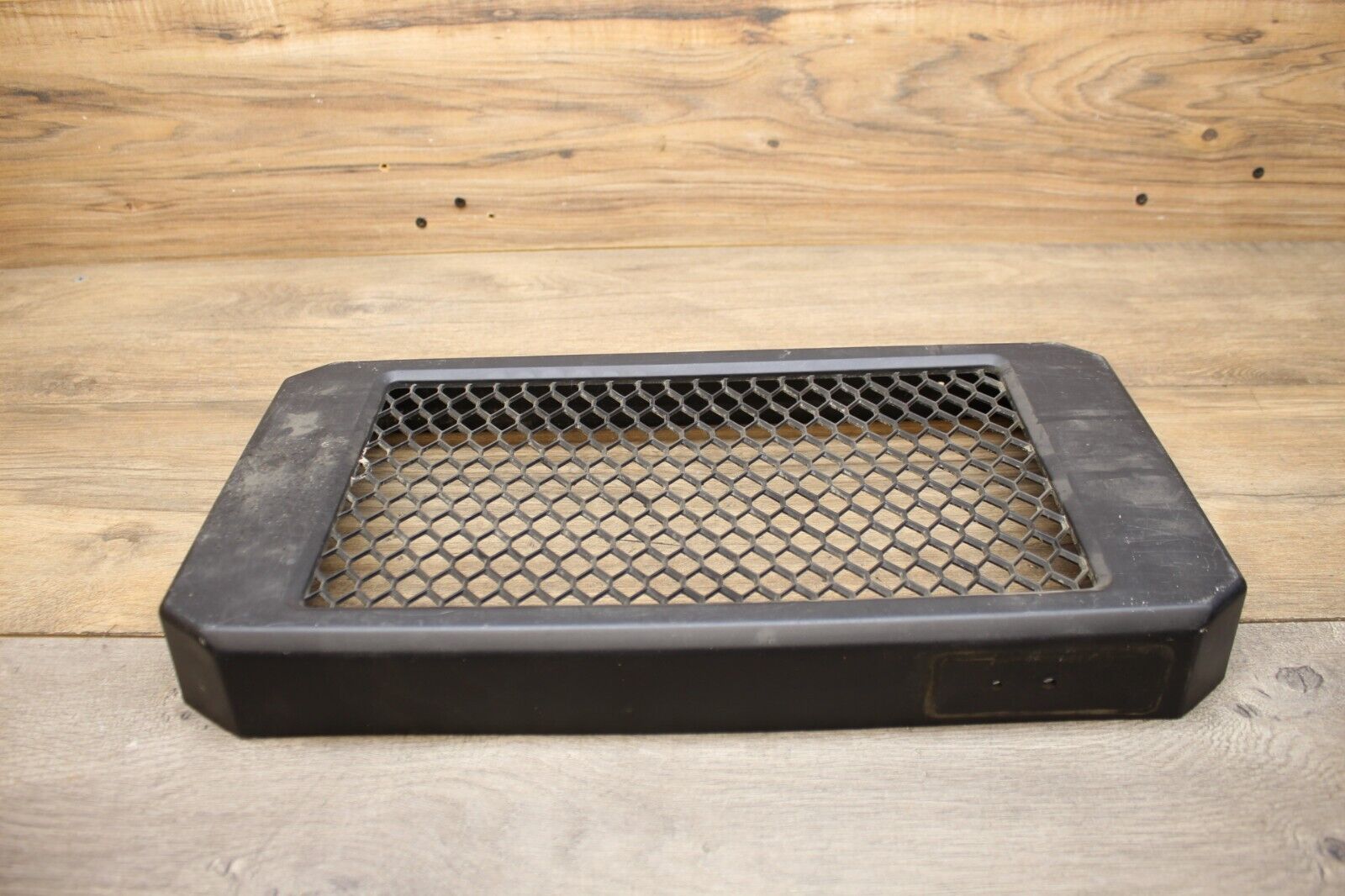 2000 Honda Shadow Sabre 1100 VT1100C2 BLACK PLASTIC RADIATOR GRILL SHIELD GUARD