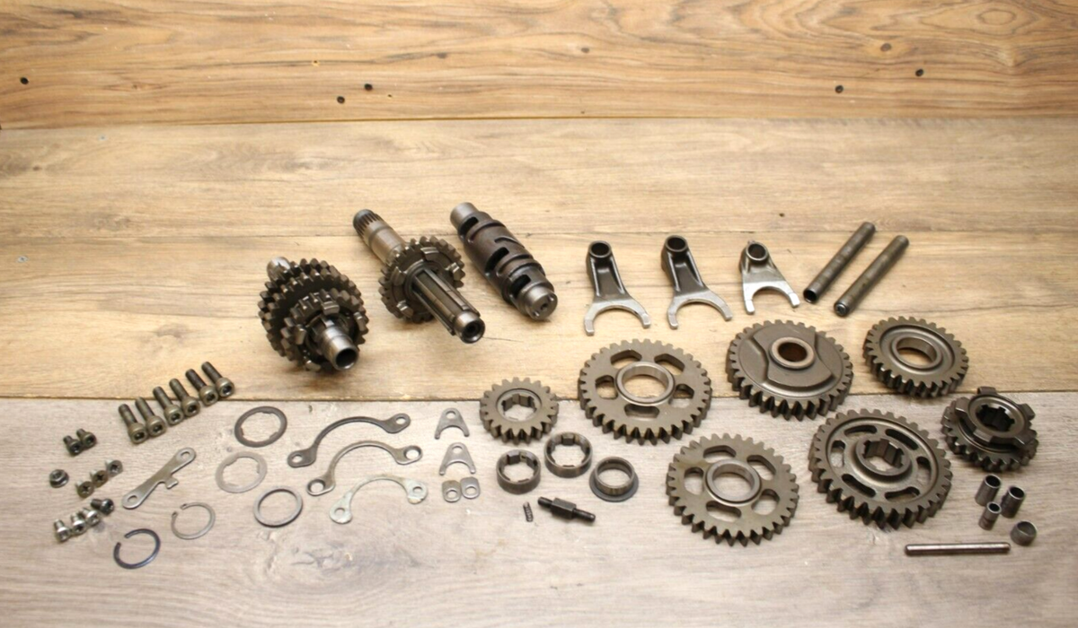 2009 09 Suzuki BOULEVARD C50 ENGINE MOTOR TRANSMISSION TRANNY GEARS