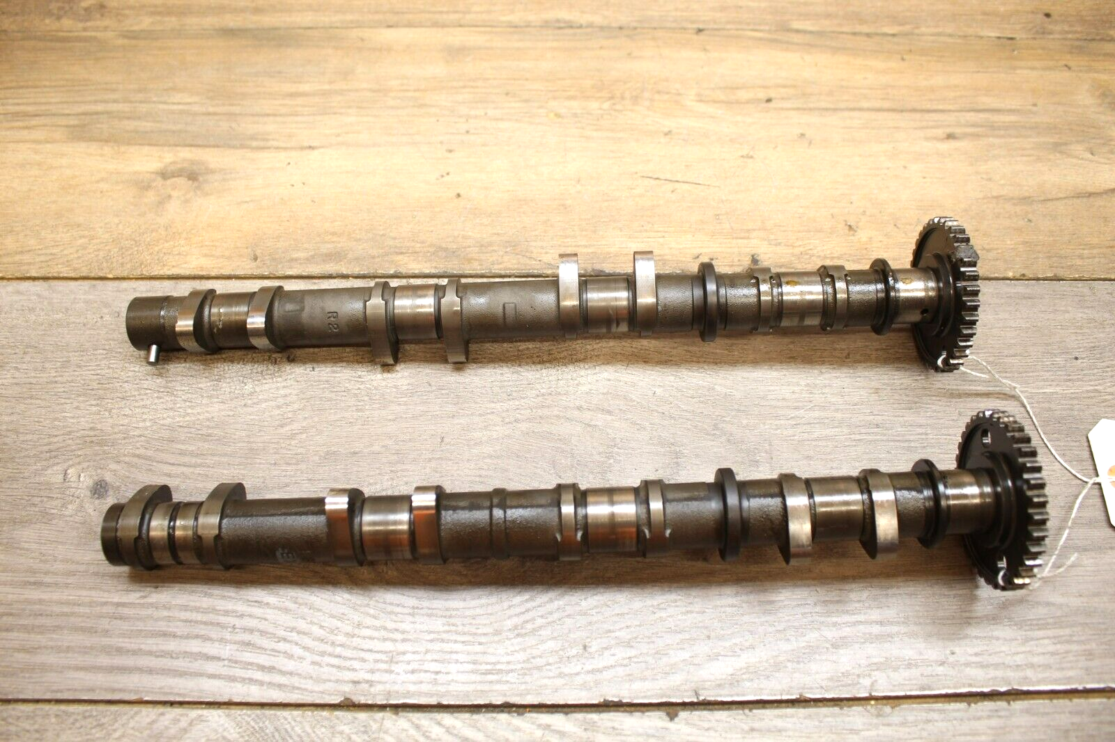 04 05 2005 Suzuki GSXR600 EXHAUST & INTAKE CAMSHAFT SET CAM SHAFT