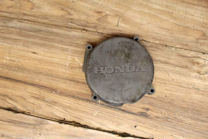 1997 Honda CR250 ENGINE STATOR GENERATOR MAGNETO COVER (PLASTIC) W BOLTS *RELIST