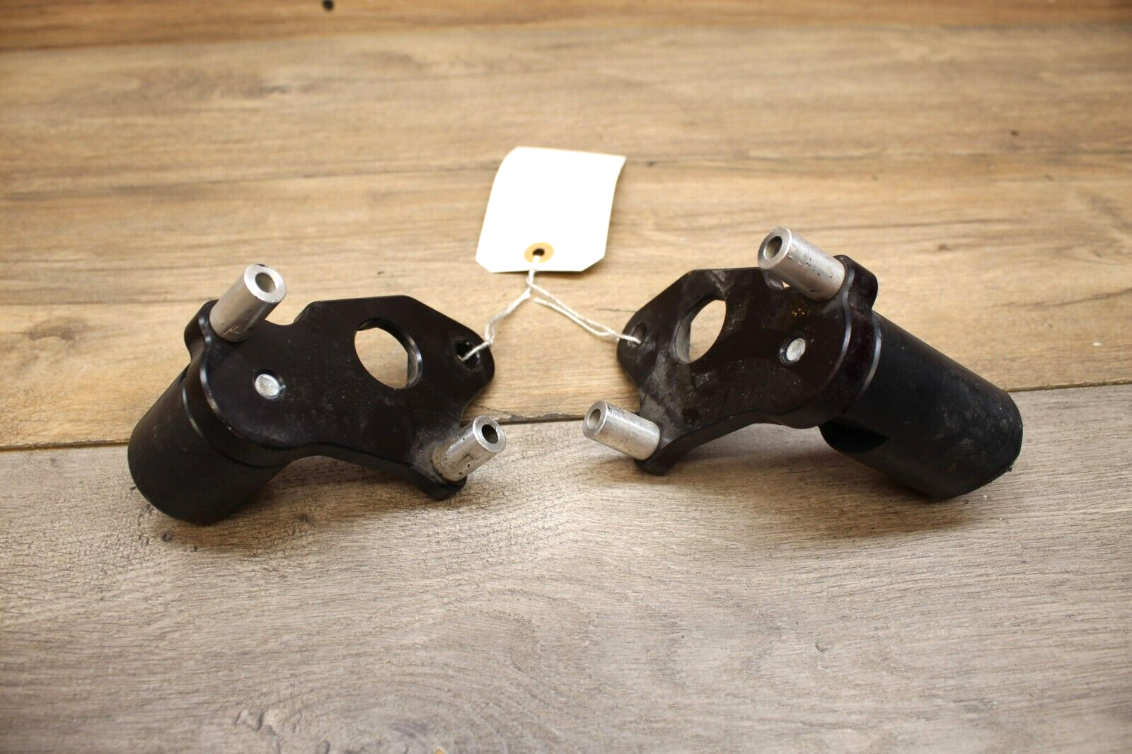 08 09 Suzuki GSXR750 FRAME SLIDER SET SLIDERS