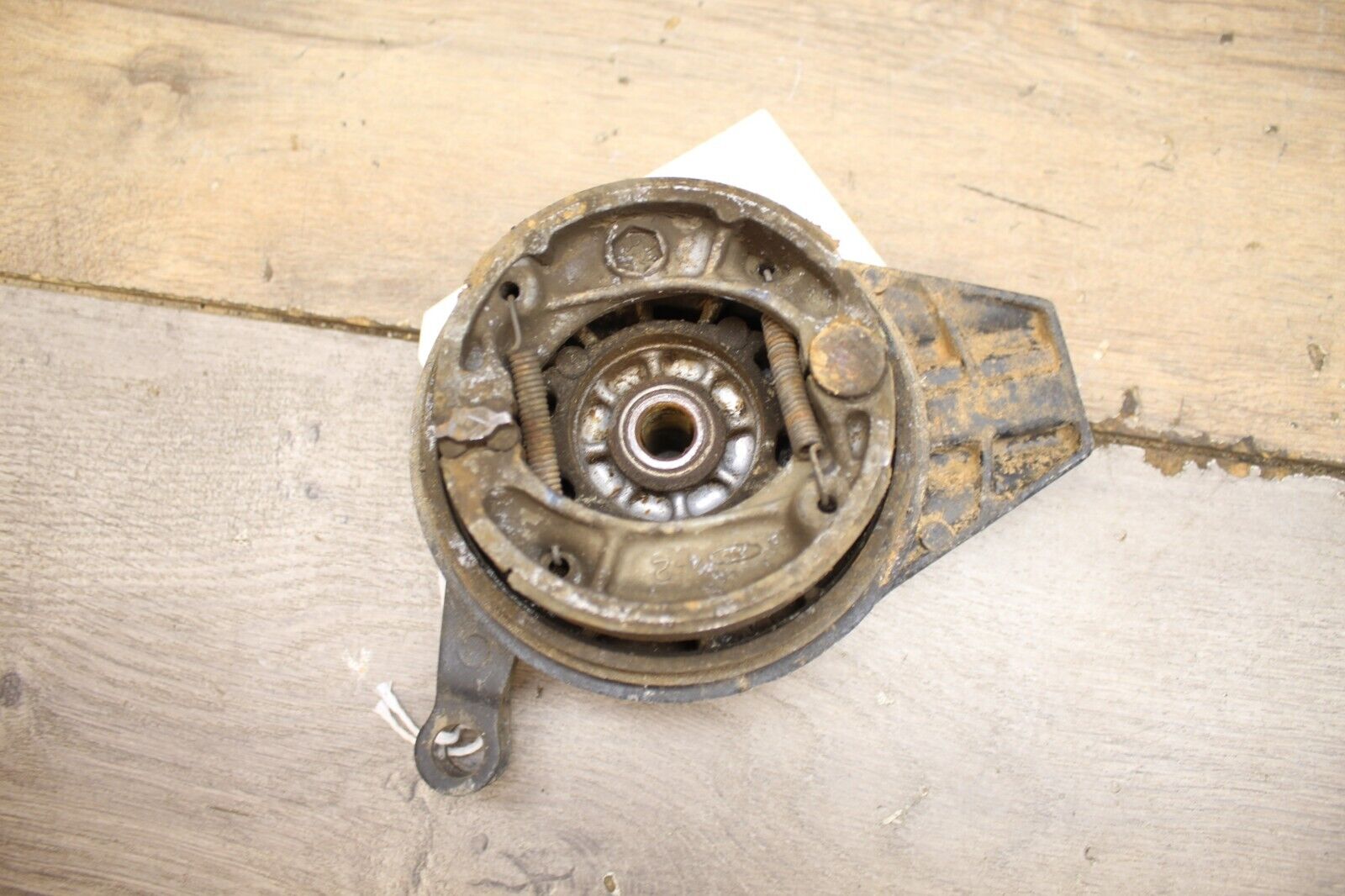 1999 99 Honda XR100 XR 100 REAR BACK BRAKE DRUM ASSEMBLY