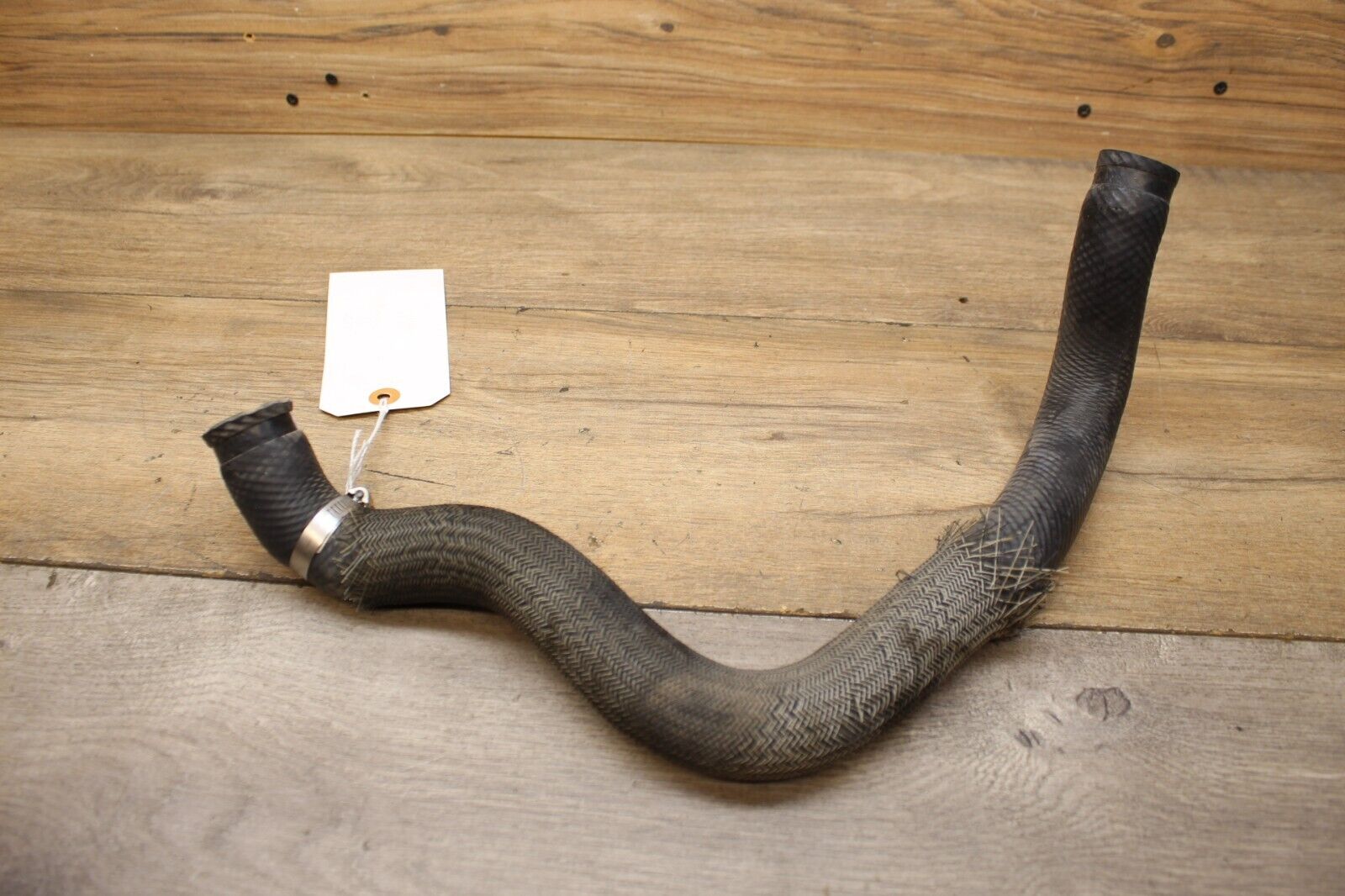 04 05 2005 Suzuki GSXR600 THERMOSTAT COOLING SYSTEM HOSE LINE