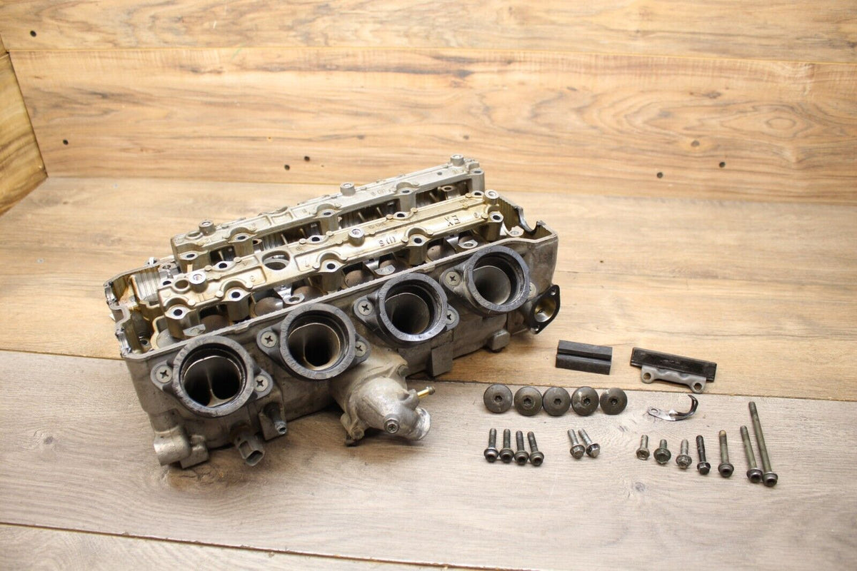 01 02 2002 Suzuki GSXR1000 GSXR 1000 Engine Cylinder Head w Covers