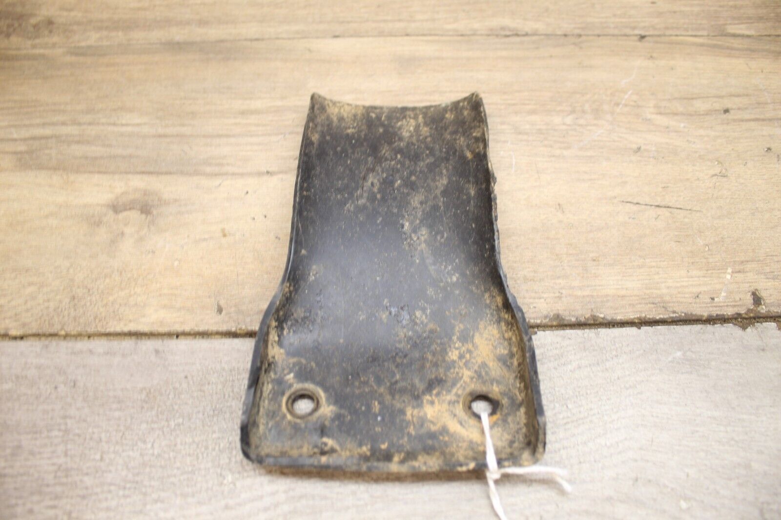 1999 99 Honda XR100 XR 100 MUD FLAP W HARDWARE