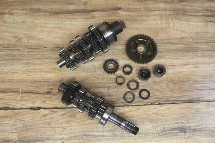 2003 Honda Interceptor 800 VFR800 ENGINE MOTOR TRANSMISSION TRANNY GEARS