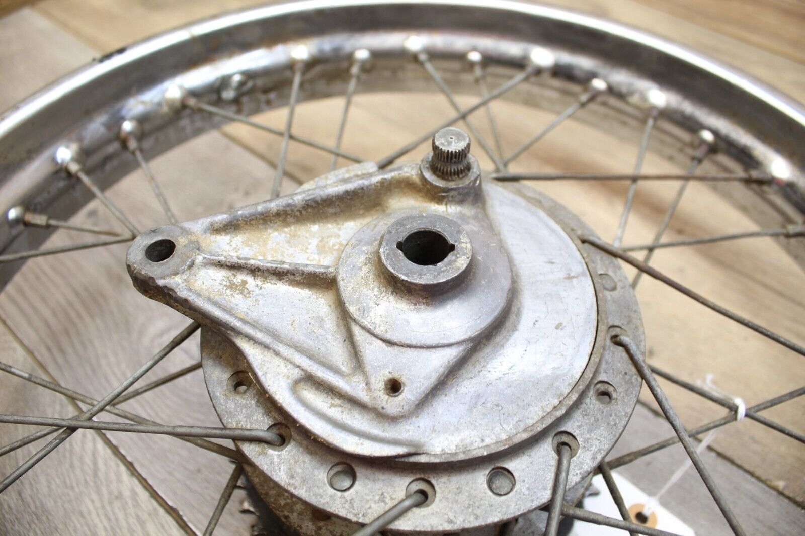 1997 97 Yamaha RT100 RT 100 REAR BACK WHEEL RIM