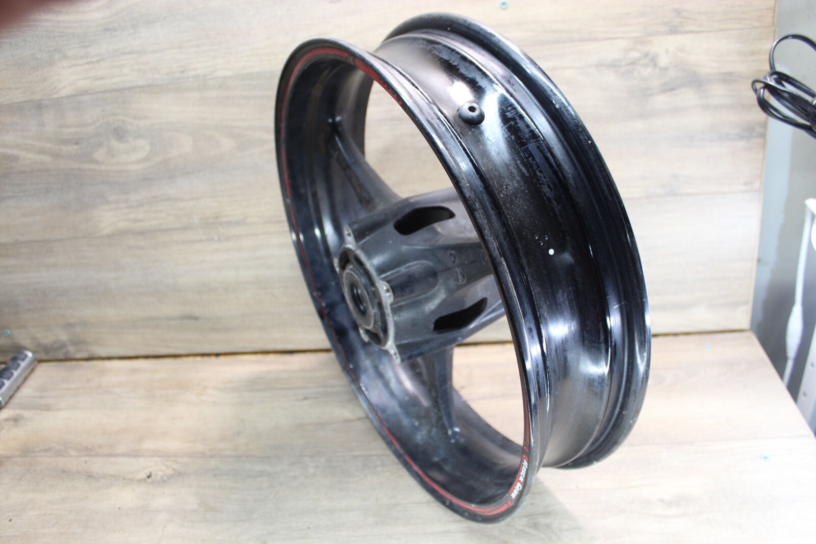 2007 SUZUKI GSXR600 FRONT WHEEL RIM 54111-41G10-019 54111-41G10-YLY