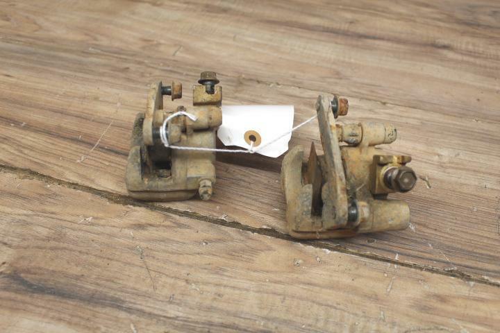 1999 Yamaha Big Bear 350 LEFT RIGHT FRONT BRAKE CALIPER PAIR