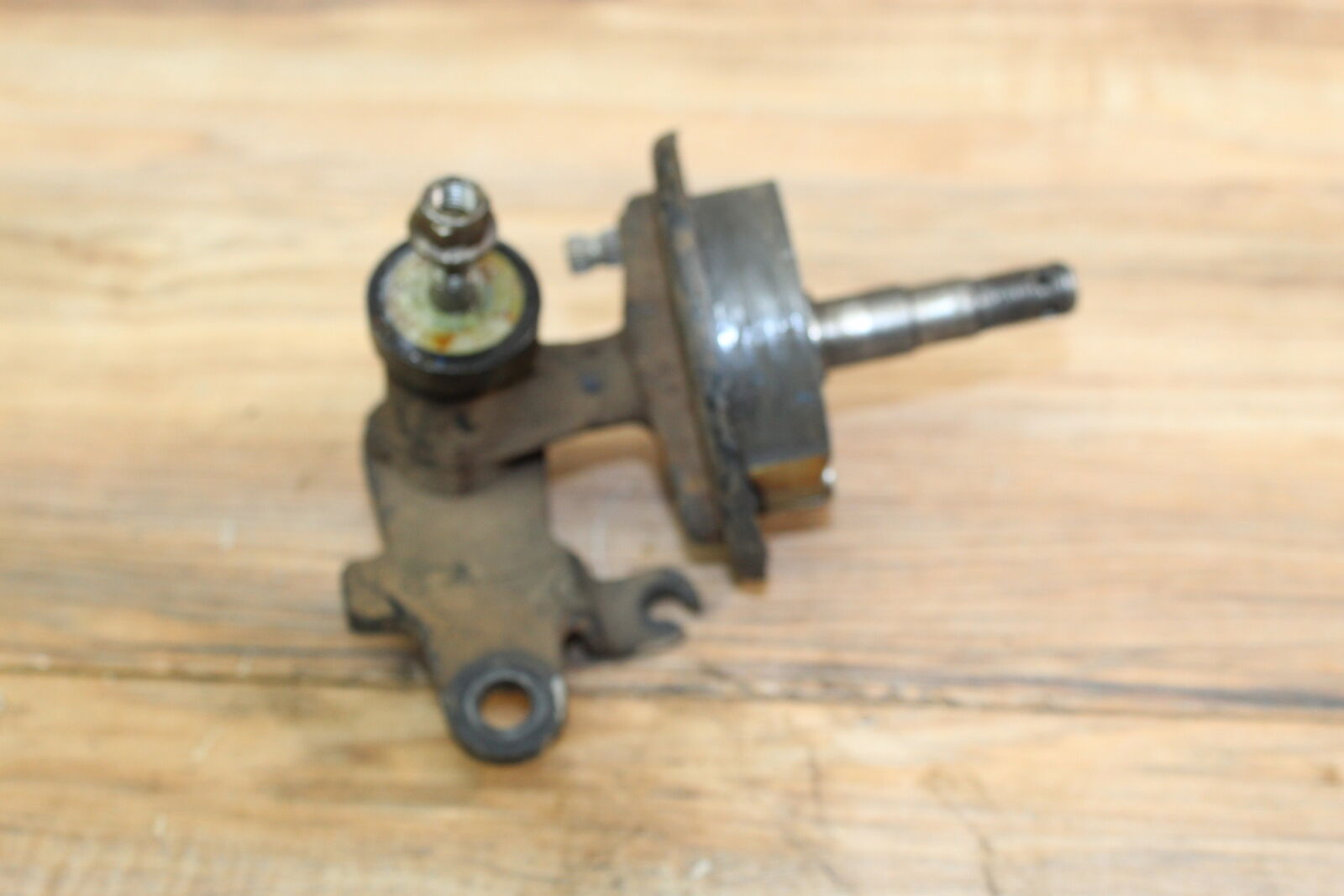 1987 SUZUKI QUADSPORT 80 LT80 2X4 FRONT WHEEL LEFT SPINDLE