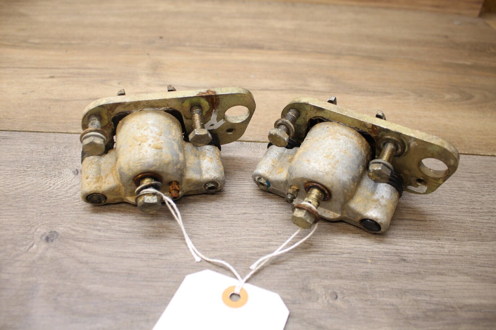 2005 Polaris Trail Boss 330 FRONT LEFT RIGHT BRAKE CALIPER SET PAIR