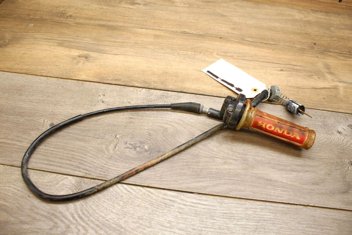 1985 Honda XR100 THROTTLE TUBE W CABLE