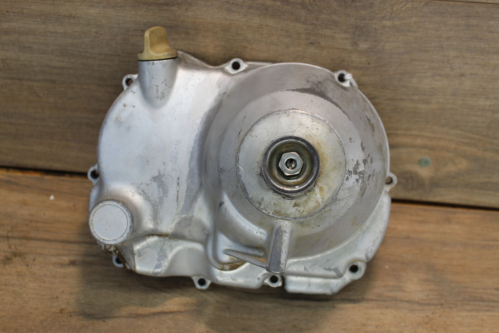 1980 HONDA ATC110 CLUTCH SIDE ENGINE MOTOR COVER 11330-918-000