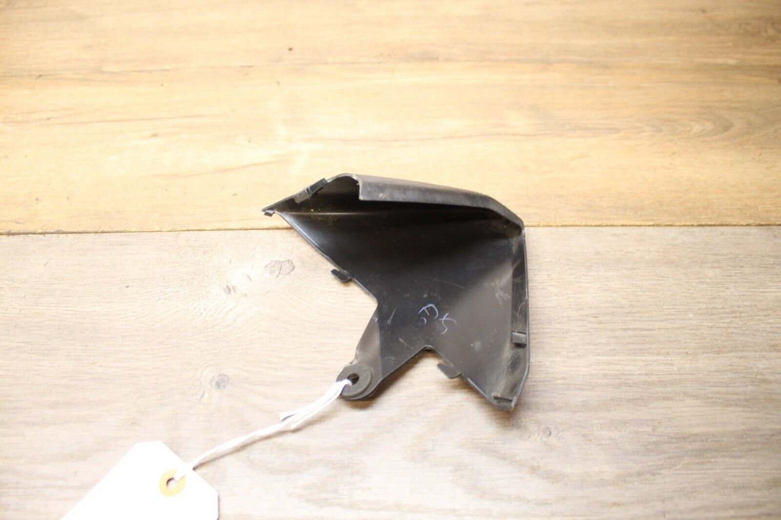 09-17 Honda VFR1200F BLACK LEFT WINKER COVER  | 77270-MGE-0000