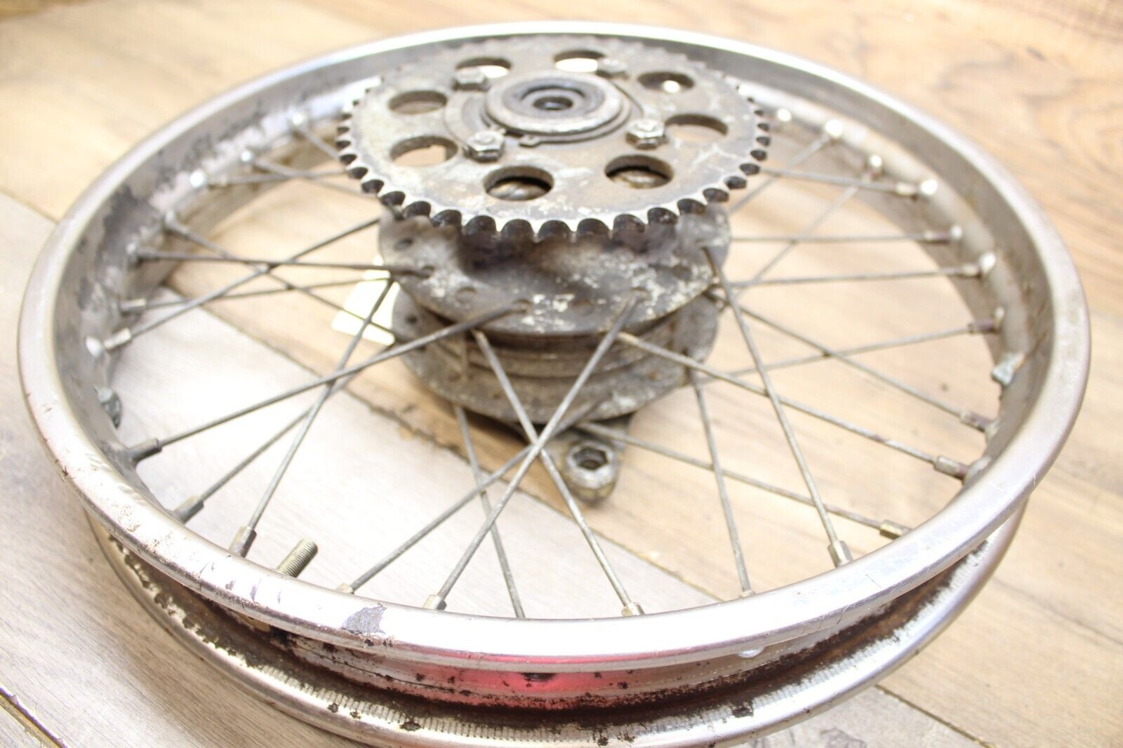 1997 97 Yamaha RT100 RT 100 REAR BACK WHEEL RIM