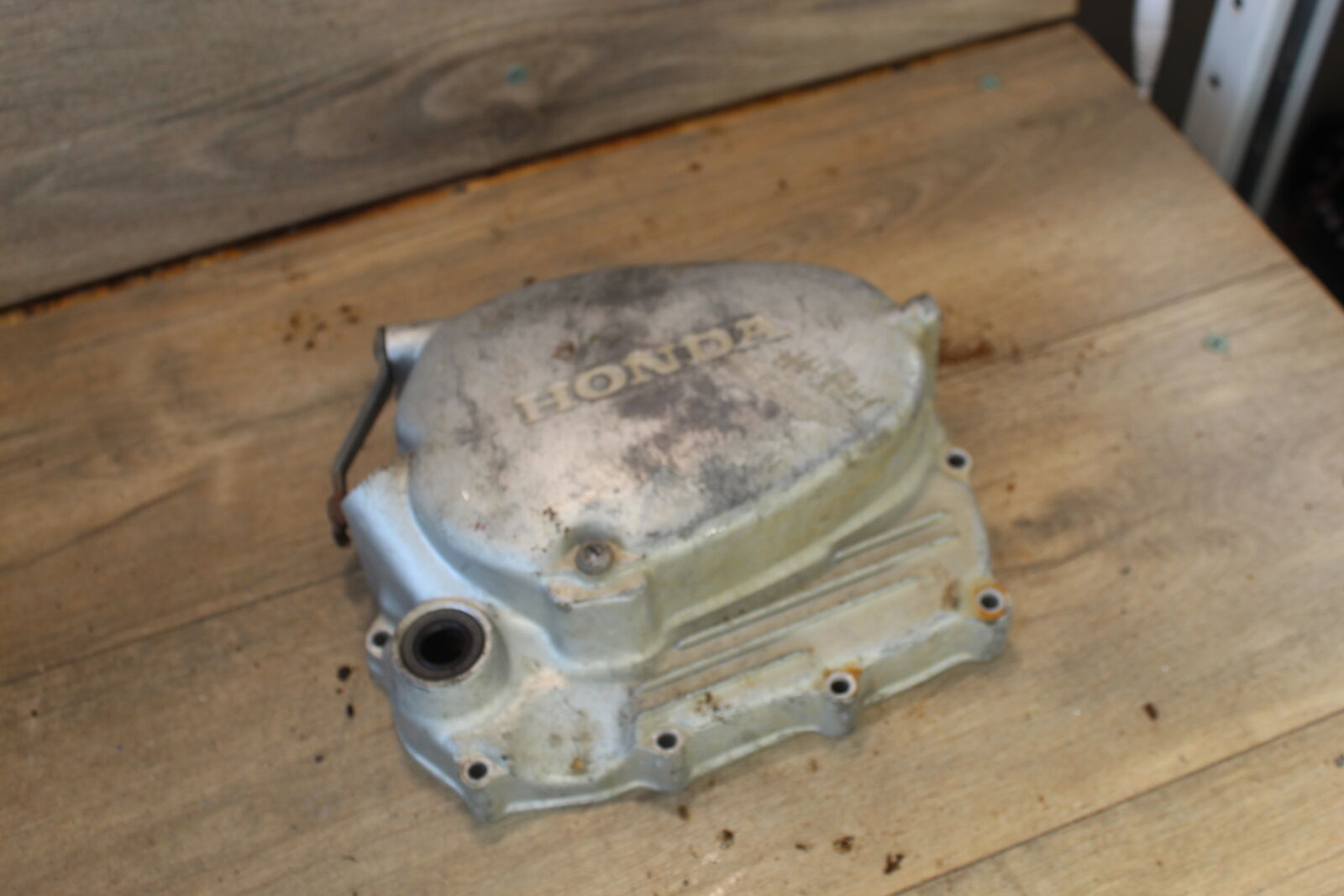 1971 HONDA CL100 SCRAMBLER ENGINE MOTOR SIDE CLUTCH COVER