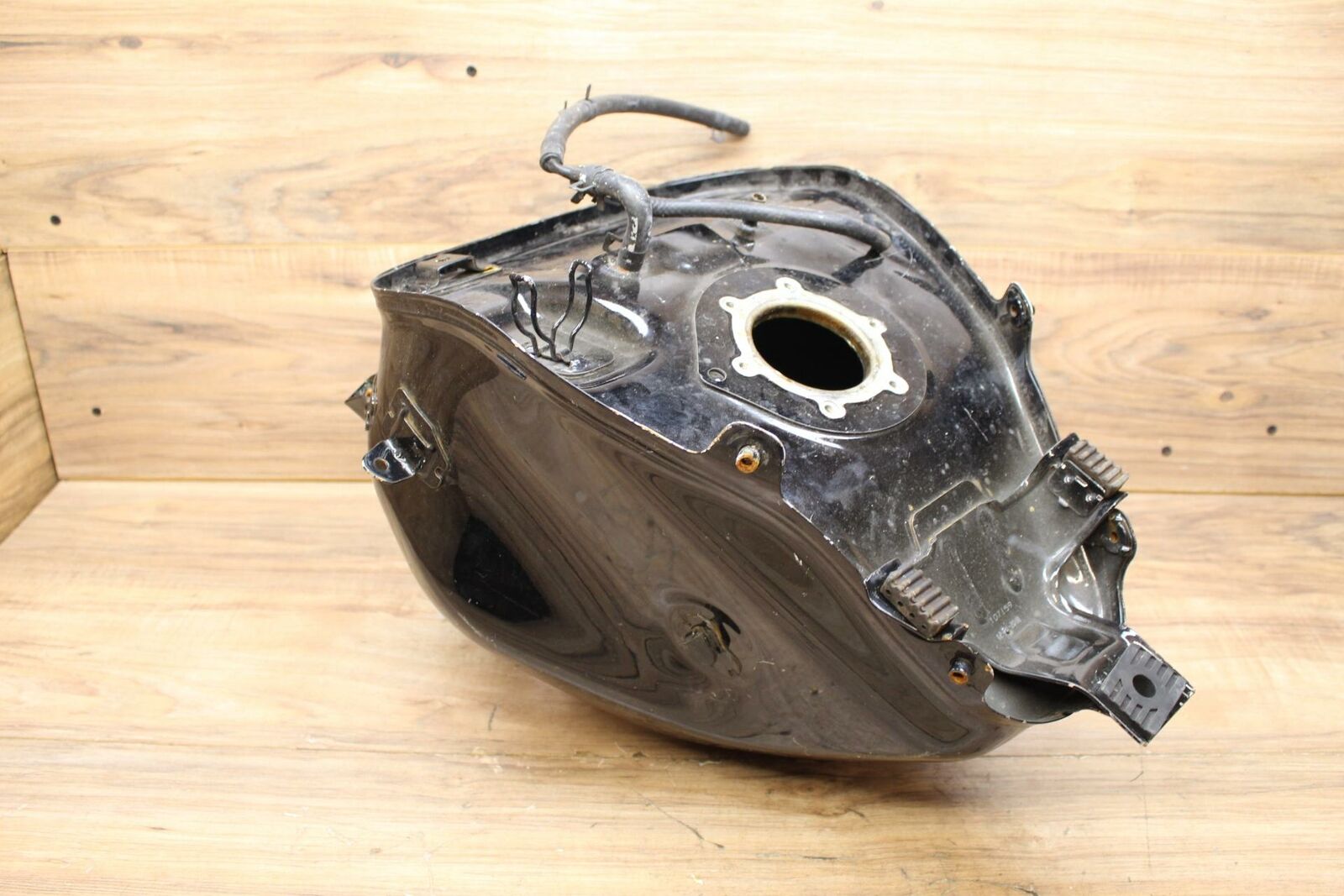 18 2018 KTM 390 DUKE BLACK GAS TANK FUEL CELL PETROL RESERVOIR