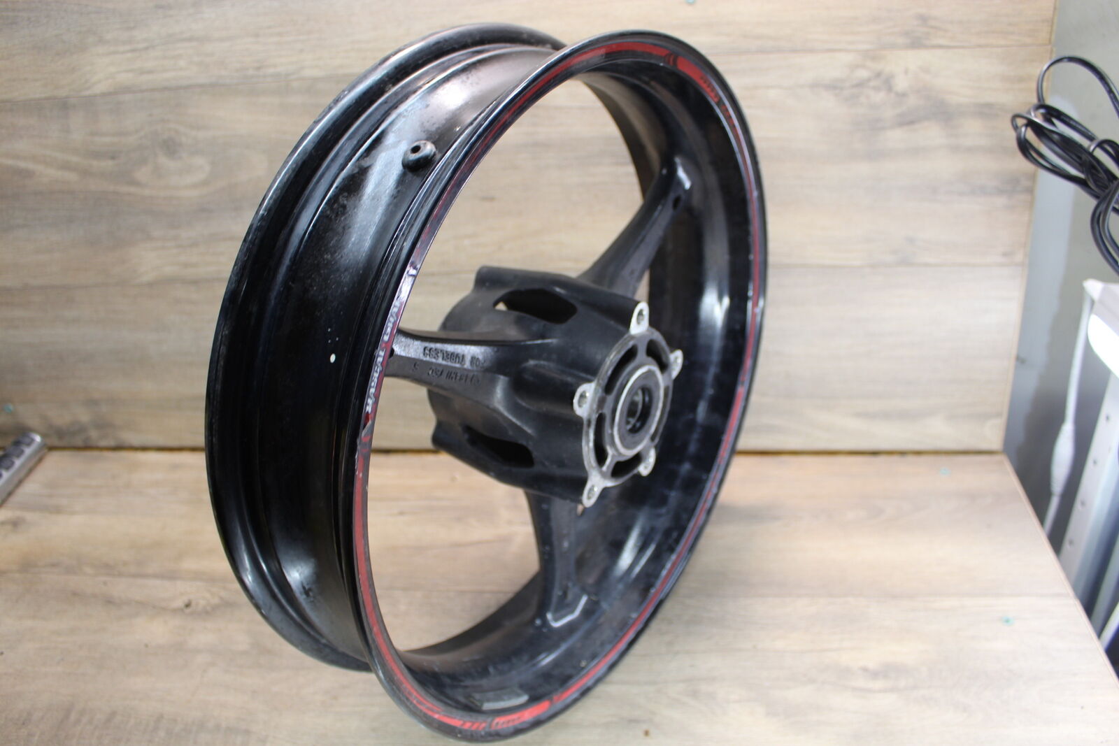 2007 SUZUKI GSXR600 FRONT WHEEL RIM 54111-41G10-019 54111-41G10-YLY