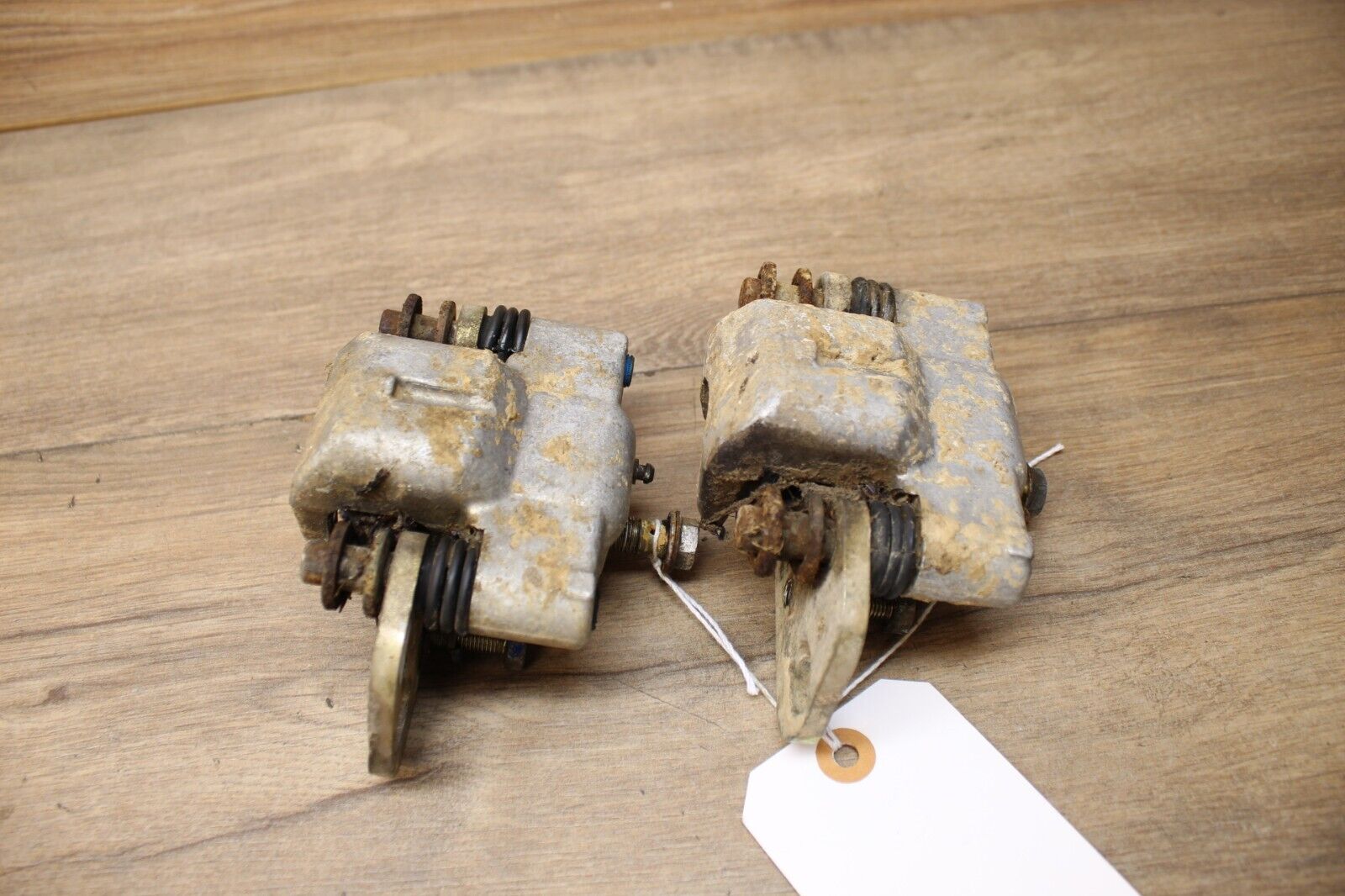 2005 Polaris Trail Boss 330 FRONT LEFT RIGHT BRAKE CALIPER SET PAIR