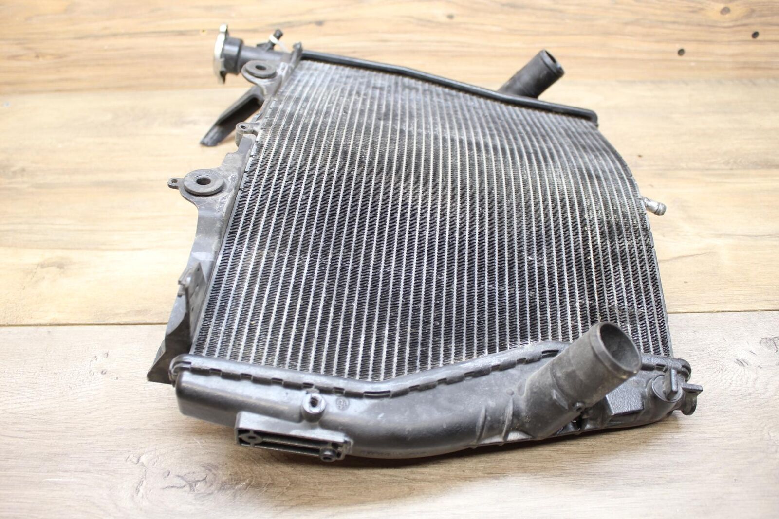 2011 BMW S1000RR ENGINE RADIATOR MOTOR COOLER COOLING RADIATER